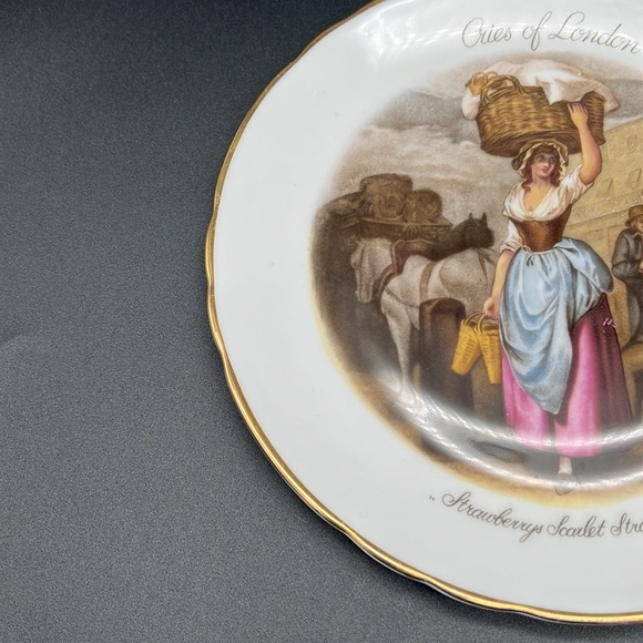 Rare Set of Two Vintage Decorative Plates, “Cries of London” Series 8" Numbered - Picture 6 of 15